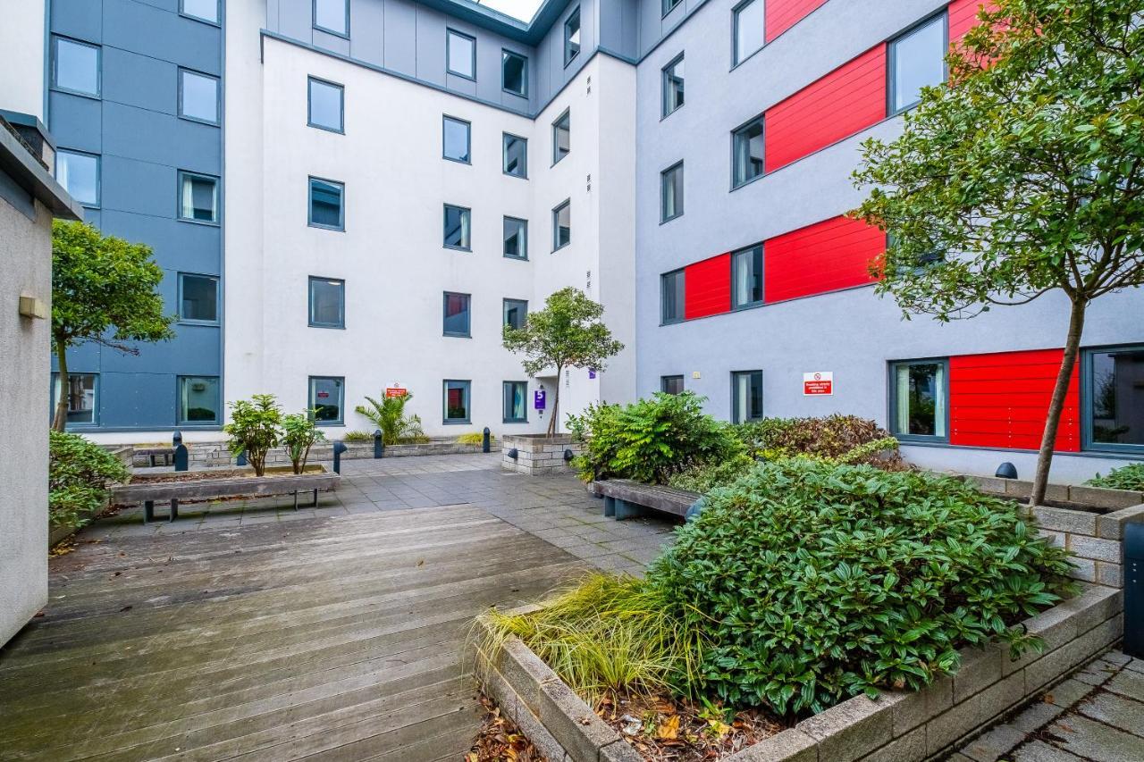 1 Night Free Comfortable Ensuite Rooms, Gillingham - Sk Hoo Екстериор снимка