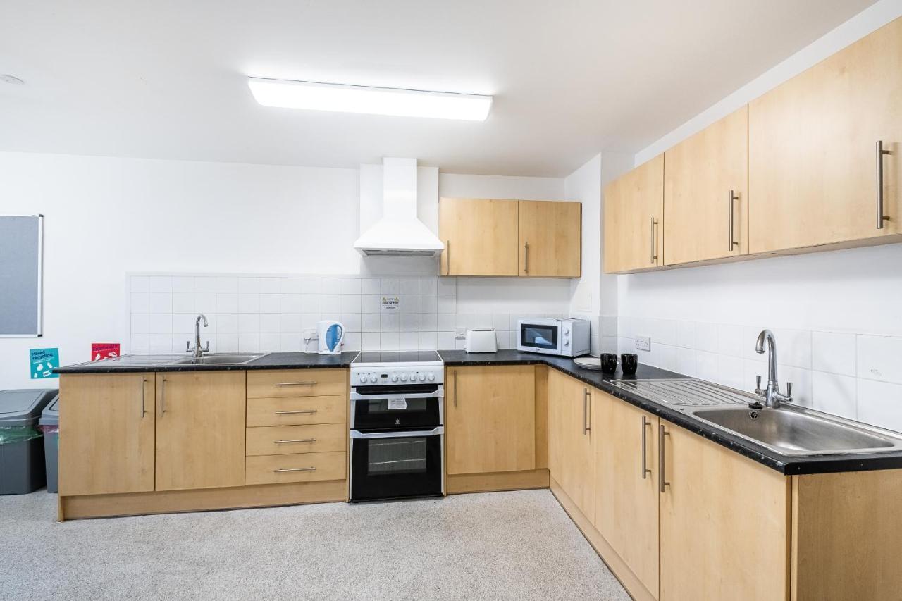 1 Night Free Comfortable Ensuite Rooms, Gillingham - Sk Hoo Екстериор снимка